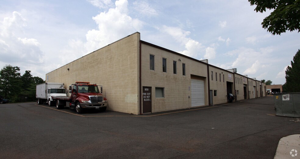 Primary Photo Of 9240-9251 Sills Ct, Manassas Flex For Lease