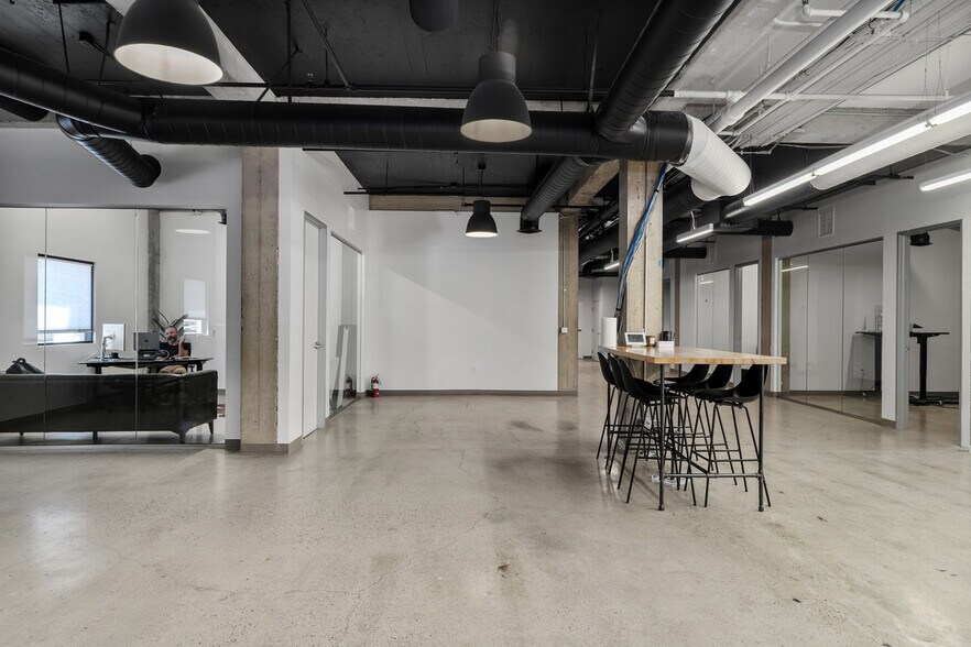 More Photos Of 580 Broadway St, Laguna Beach Office For Lease