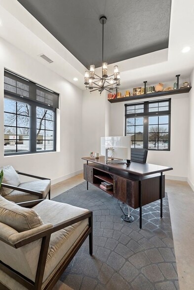 More Photos Of 3301 15th St S, Fargo Showroom For Lease