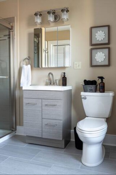 More Photos Of 458 Broadway, Kingston Storefront Retail Residential For Sale