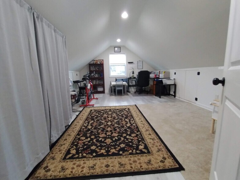 More Photos Of 125 Stripling St, Ball Ground Multifamily For Sale