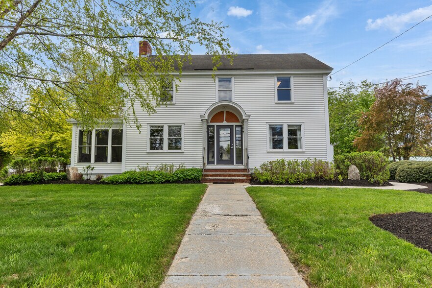 Primary Photo Of 479 Nashua St, Milford Office For Sale