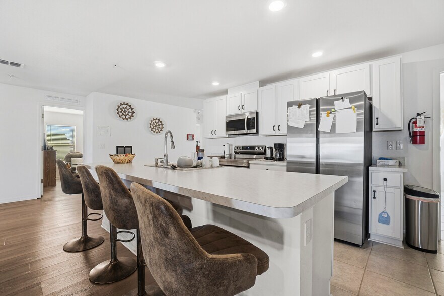 More Photos Of Licensed 6 Bed ALF, Ocala Healthcare For Sale