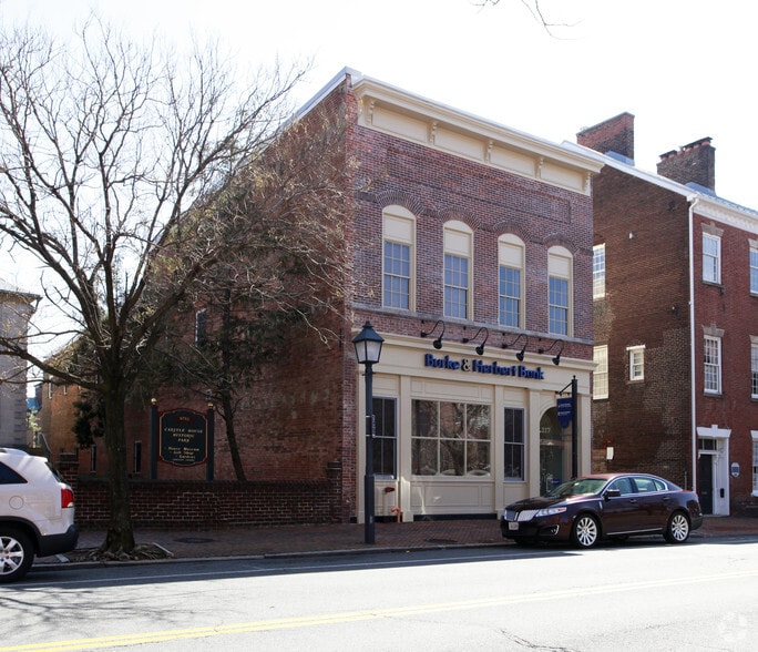 More Photos Of 117 N Fairfax St, Alexandria Storefront Retail Office For Lease