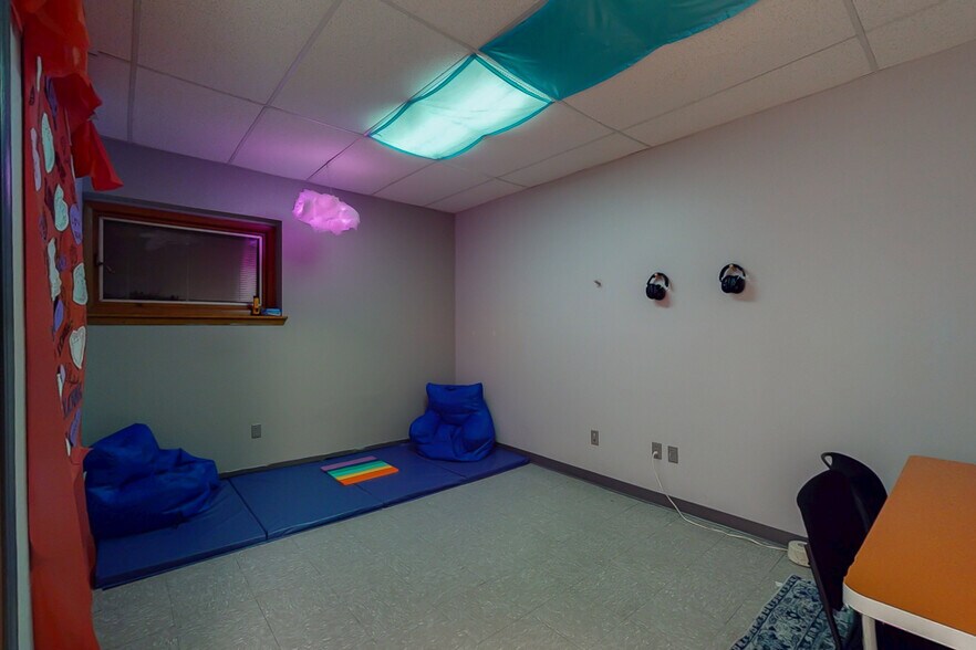 More Photos Of 7 Waterloo Rd, Stanhope Office For Sale