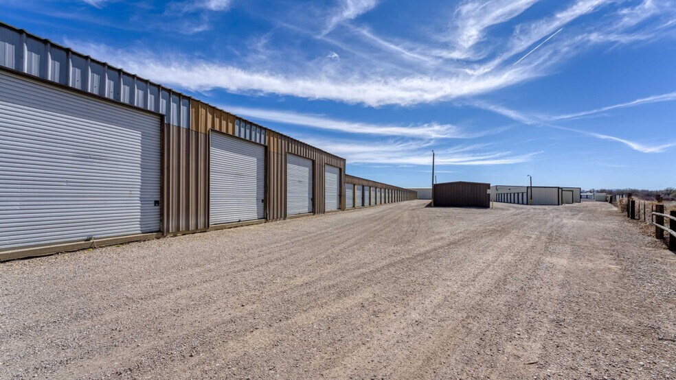 More Photos Of 601 Gummow Dr, Fallon Self Storage For Sale