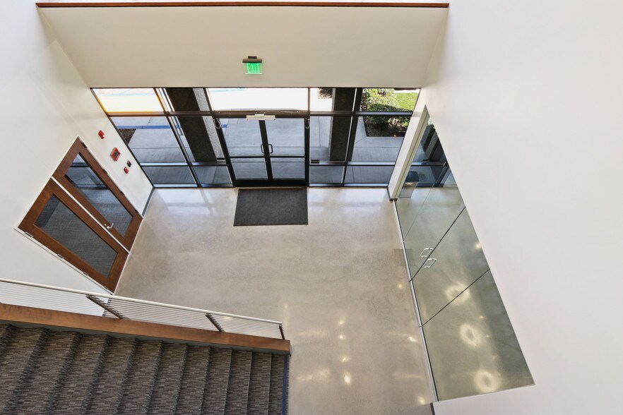 More Photos Of 1036 W Taft Ave, Orange Loft Creative Space For Sale