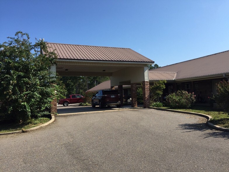 More Photos Of 9693 Hwy 165, Pollock Hotel For Sale