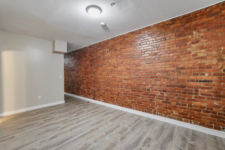More Photos Of 302 V St NE, Washington Multifamily For Sale