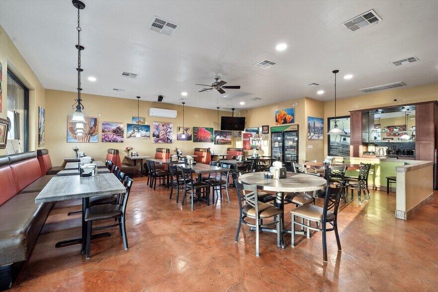 More Photos Of 706 N Old Hwy 77, Mammoth Restaurant For Sale