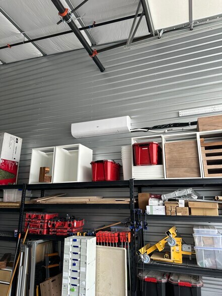 More Photos Of 5905 Ford Ave, Las Vegas Self Storage For Sale