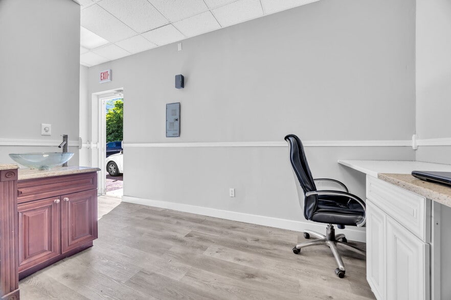 More Photos Of 210 State Route 36, West Long Branch Freestanding For Lease