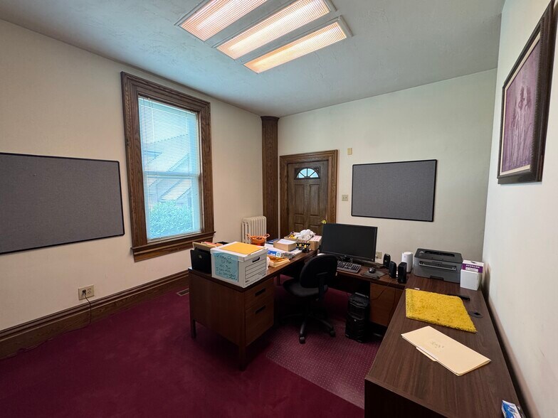 More Photos Of 438 Depot St, Latrobe Office For Lease