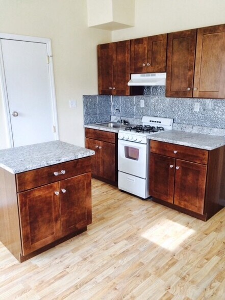 More Photos Of 521 N 1st St, Stockton Apartments For Sale