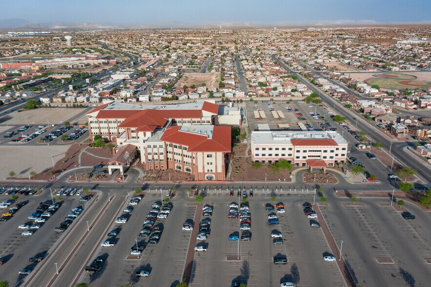 More Photos Of 3270 Joe Battle Blvd, El Paso Medical For Lease