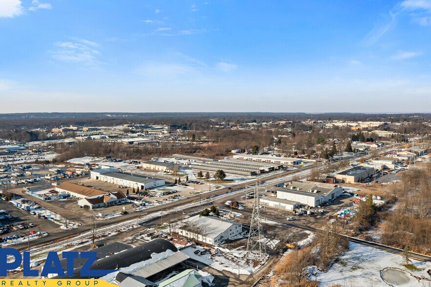 More Photos Of 8063 Southern Blvd, Youngstown Warehouse For Lease
