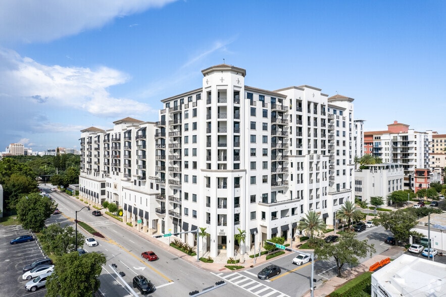 Primary Photo Of 301 Altara Ave, Coral Gables Apartments For Sale