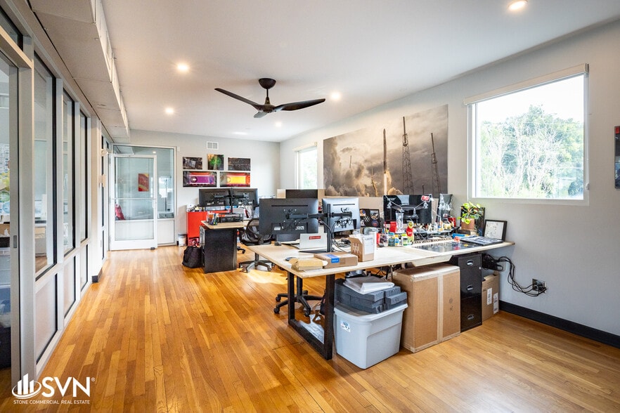 More Photos Of 611 Winchester Rd, Lexington Loft Creative Space For Lease