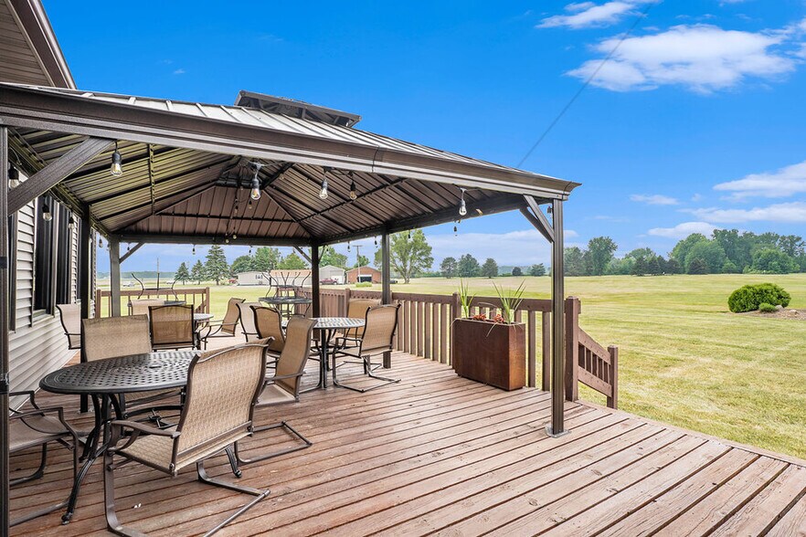 More Photos Of 2280 S Reese Rd, Reese Restaurant For Sale