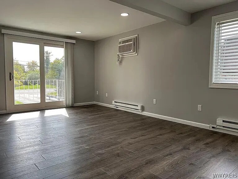 More Photos Of 6293 Robinson Rd, Lockport Apartments For Sale