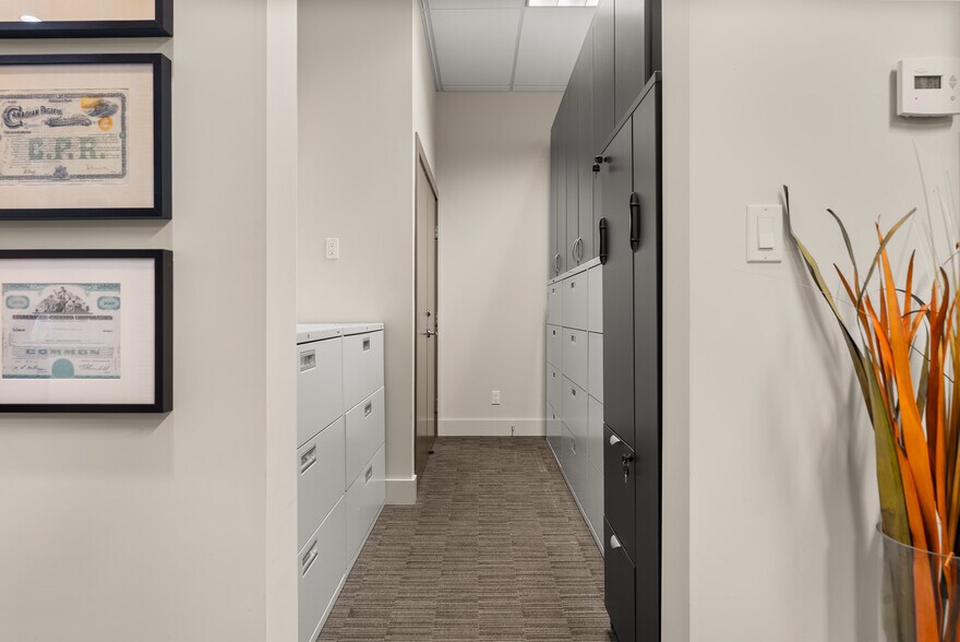 More Photos Of 6033 London Rd, Richmond Apartments For Sale