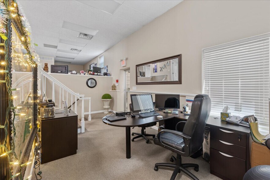 More Photos Of 411 N High St, Millville Medical For Sale