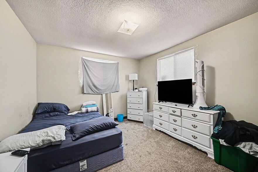 More Photos Of 1721 7th St E, Saint Paul Apartments For Sale