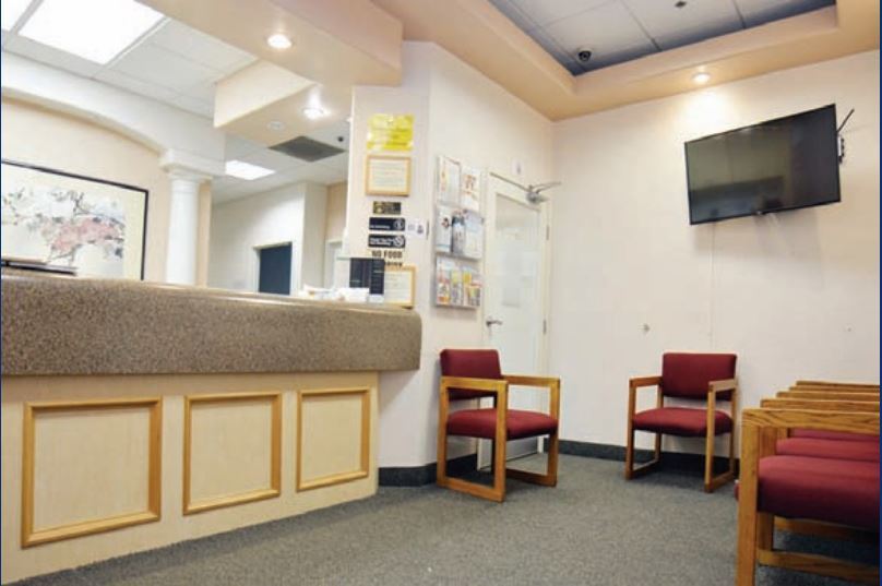 More Photos Of 13768 Roswell Ave, Chino Medical For Lease