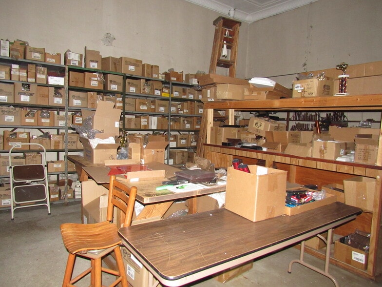 More Photos Of 702-704 E Davis St, Burlington Storefront For Sale