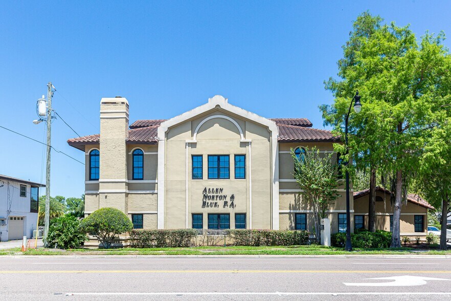 More Photos Of 1477 W Fairbanks Ave, Winter Park Office For Sale