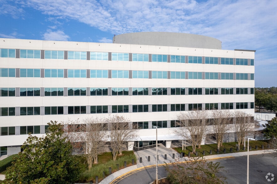 More Photos Of 4800 Deerwood Campus Pky, Jacksonville Unknown For Lease