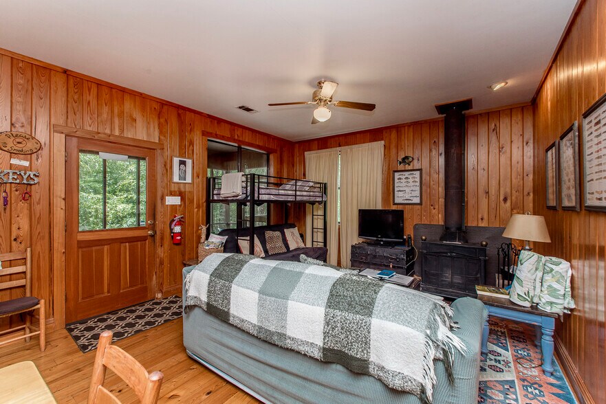 More Photos Of 11030 Garden Ln, Folsom Specialty For Sale