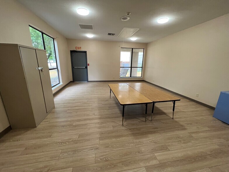 More Photos Of 2709 Custer Rd, Plano Religious Facility For Lease