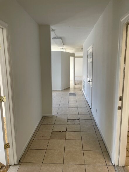 More Photos Of 2010-2012 Rhode Island Ave NE, Washington Storefront Retail Office For Lease