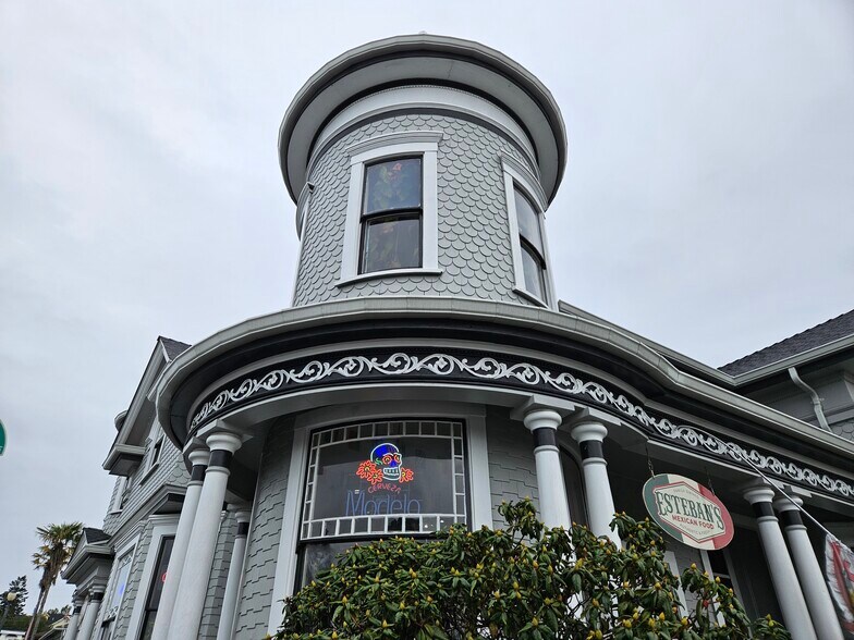 More Photos Of 860 10th St, Arcata General Retail For Sale