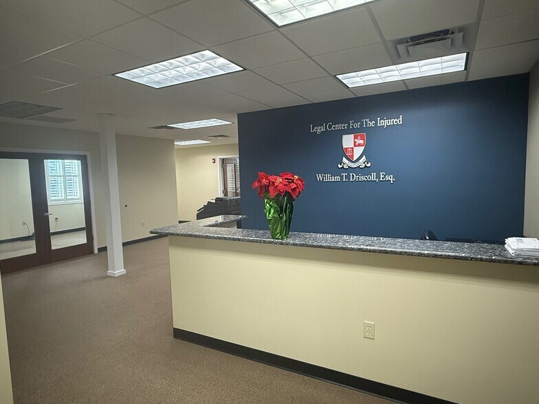 More Photos Of 215 N Howard Ave, Tampa Loft Creative Space For Lease