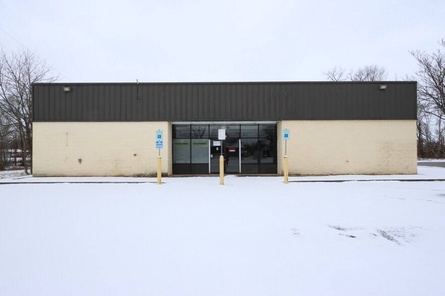 More Photos Of 215 Sandusky St, Plymouth General Retail For Lease