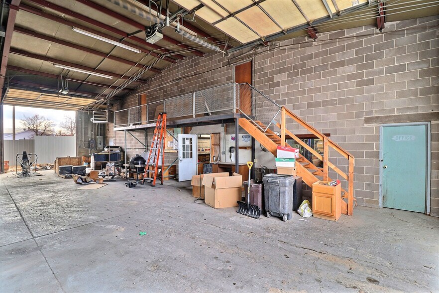 More Photos Of 1100 Denver Ave, Fort Lupton Manufacturing For Sale
