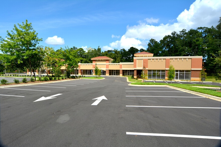 More Photos Of 2459 Mahan Dr, Tallahassee Storefront Retail Office For Sale