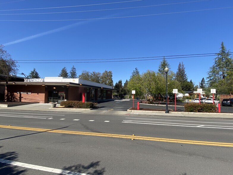 More Photos Of 901 Fremont Ave, Los Altos Bank For Sale