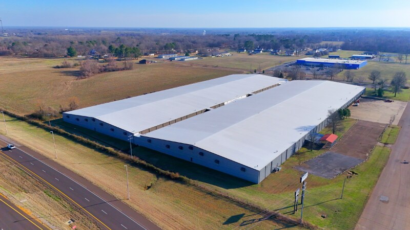 More Photos Of 600 E Sherwood Dr, Union City Distribution For Lease