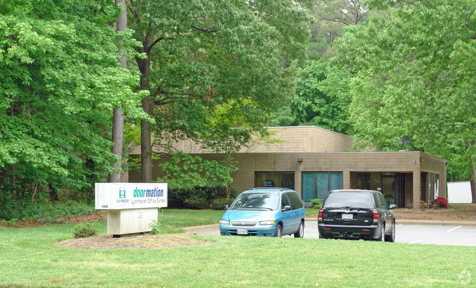 More Photos Of 525 Viking Dr, Virginia Beach Showroom For Sale