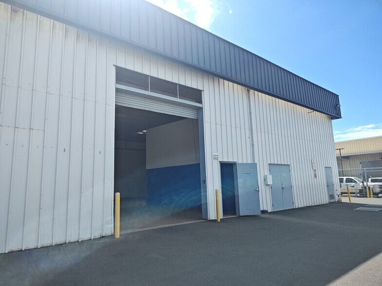 Primary Photo Of 91-329 Kauhi St, Kapolei Unknown For Lease