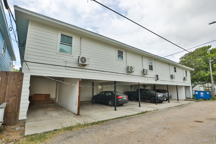 More Photos Of 712 Ball St, Galveston Apartments For Sale