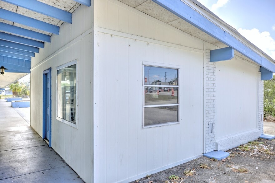 More Photos Of 517 Us-27, Lake Placid Assisted Living For Sale