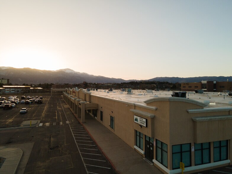 More Photos Of 2508-2520 Airport Rd, Colorado Springs General Retail For Sale