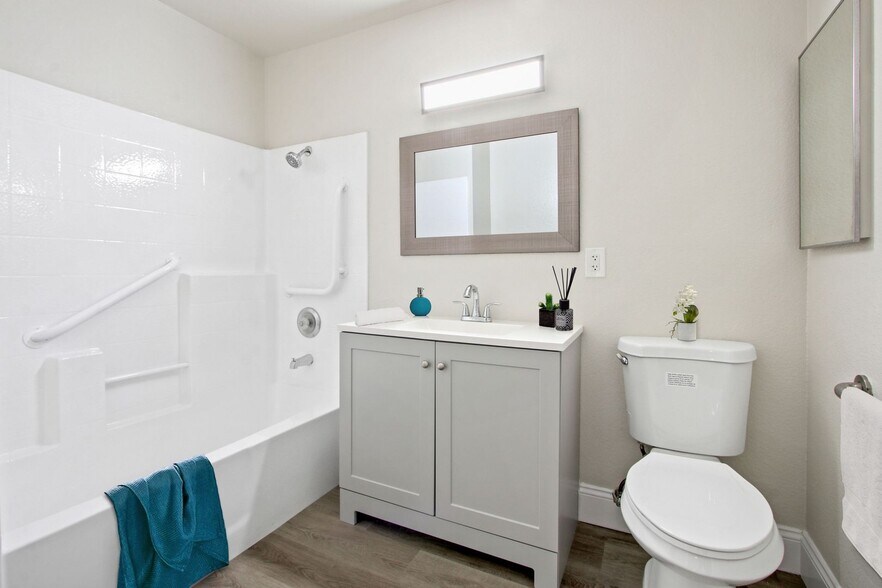 More Photos Of 12100 226th St, Hawaiian Gardens Apartments For Sale