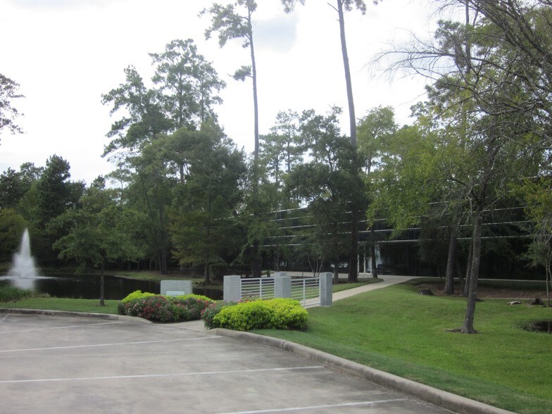 More Photos Of 2700 Research Forest Dr, The Woodlands Office For Lease