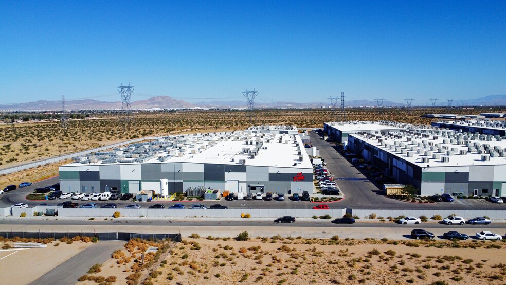 More Photos Of 17451-14757 Muskrat Ave, Adelanto Warehouse For Sale