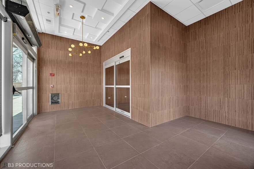 More Photos Of 4457 Southwest Highway, Oak Lawn Medical For Lease